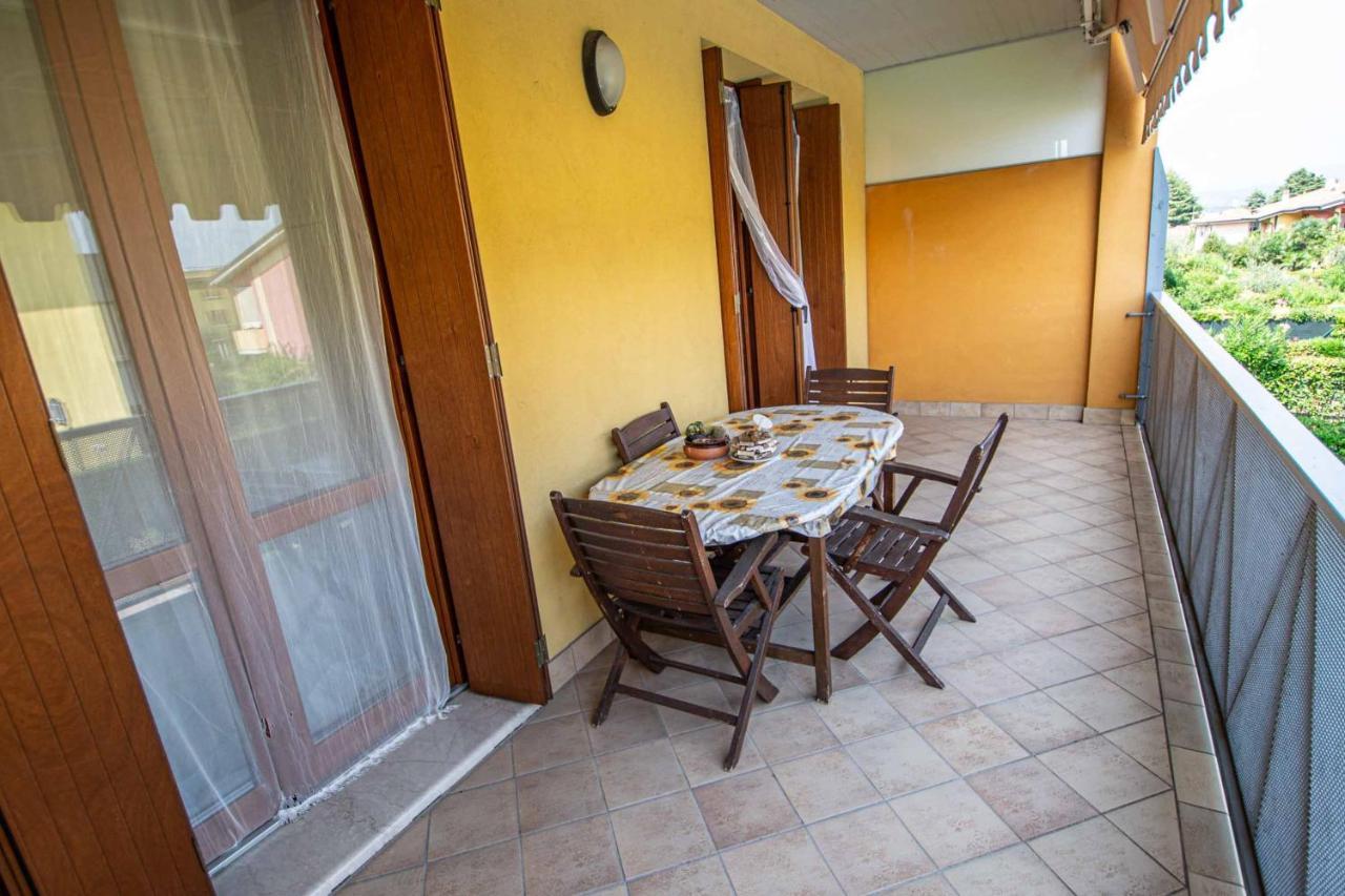 Garden Residence Appartamento Con Terrazzo E Piscina Desenzano del Garda Exteriér fotografie